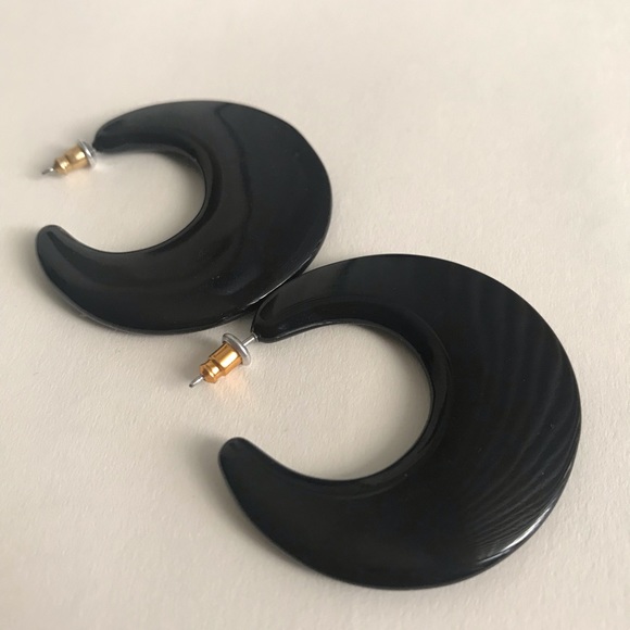 Plastic hoops - Picture 2 of 2